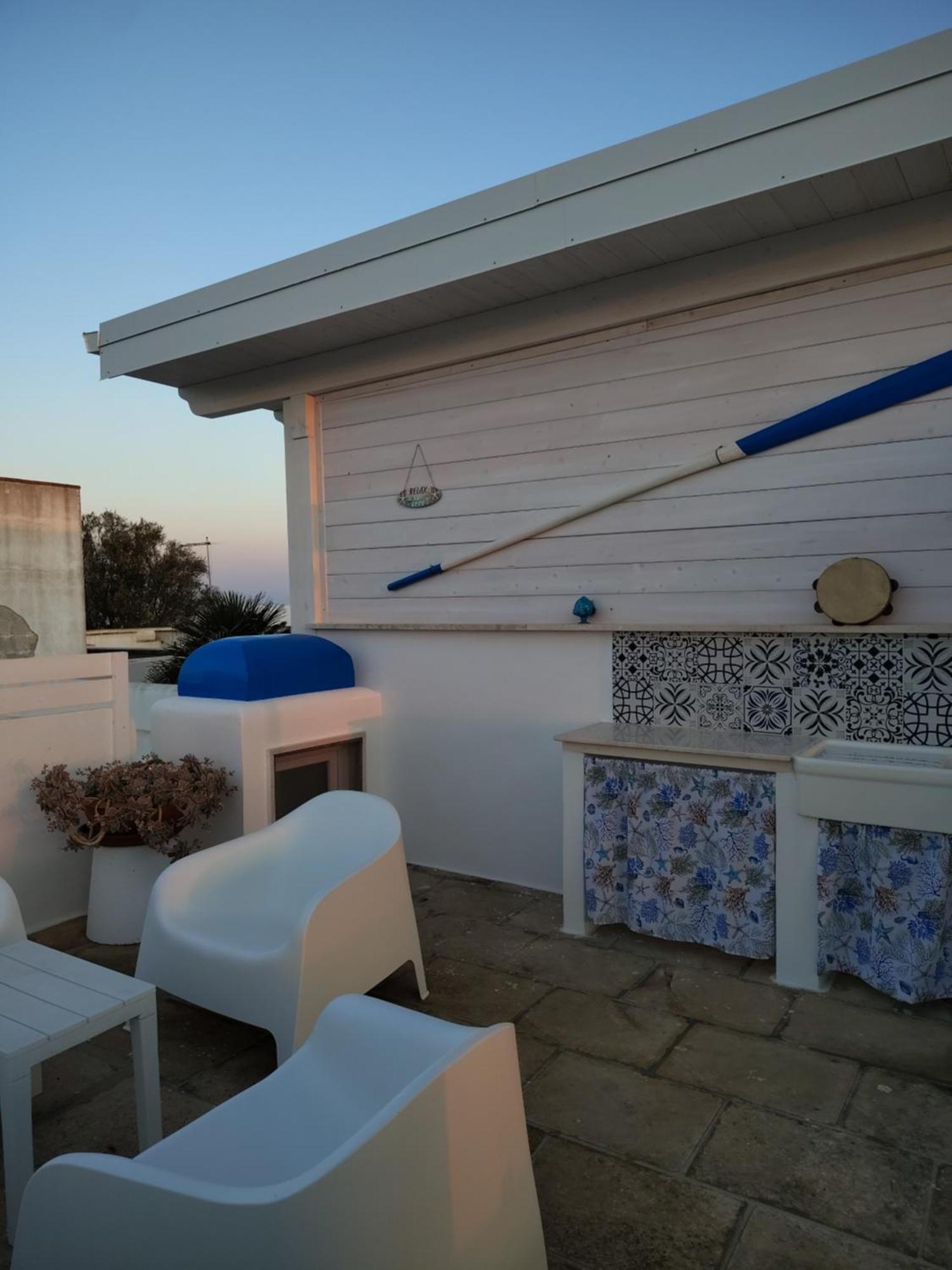فيلا Santorini House سان بيترو في بيفانا المظهر الخارجي الصورة